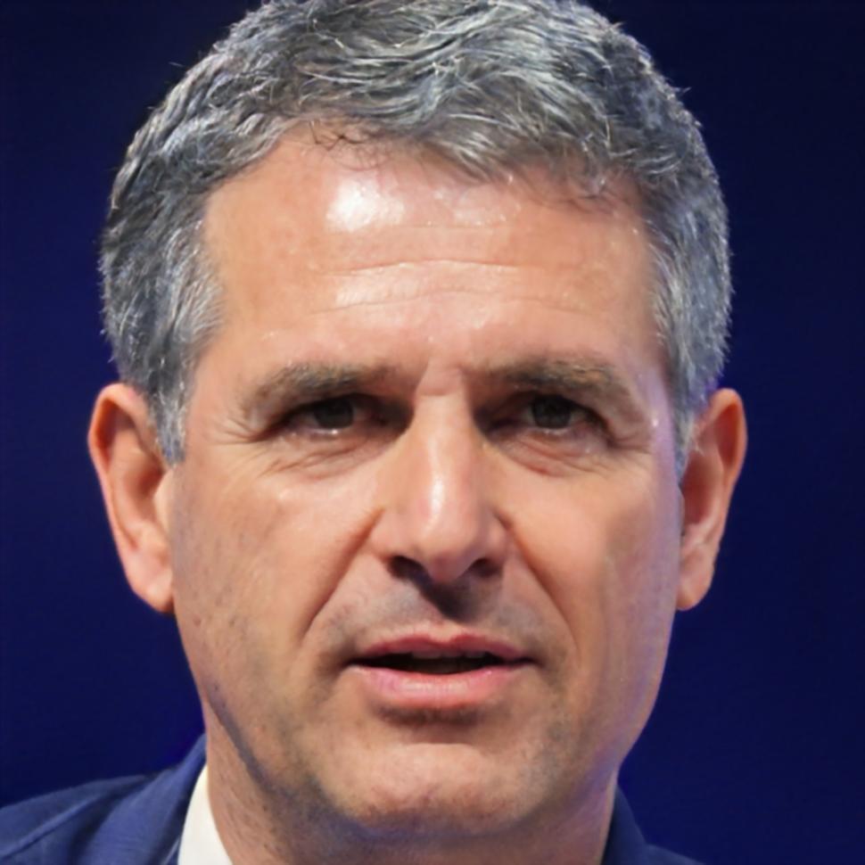 Alejandro Mendoza, egresado del Plan Profesional